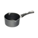 cacerola con mango largo y 2 vertidores d18 h10 cm 2 l amt