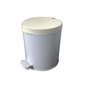 contenedor de residuos con pedal 13l h33cm ''trento 13'' cuerpo con chapa de acero blanco tapa,asa y pedal