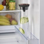 WMF BASIC: Jarra decantadora de agua de 1L con tapa color cobre