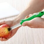 Descorazonador de manzanas twist n push