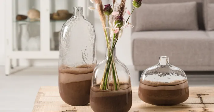 Floreros Leonardo estilo minimalista para hogares modernos