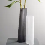 Florero 44 cm Turno gris satinado